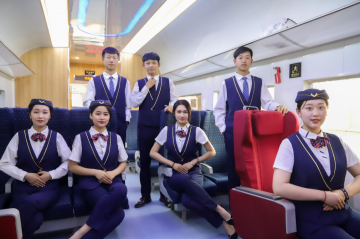 滴！山东万通成才专列，现在发车！