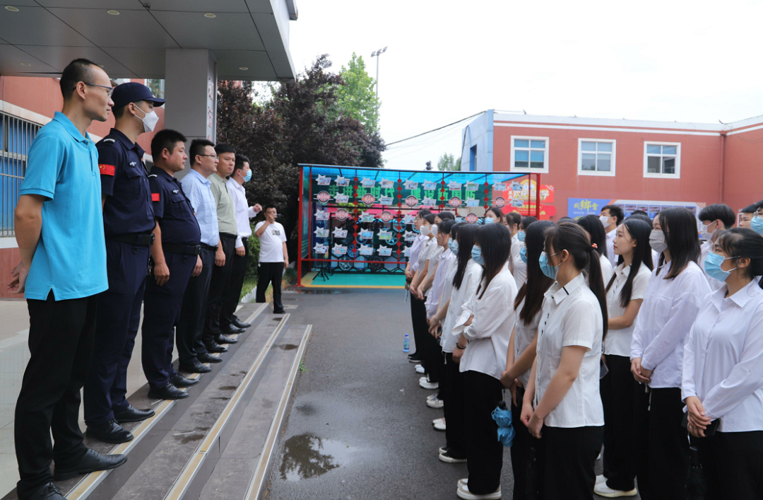 梦想起航，山东万通轨道交通专业学子赴济南火车站顶岗实习！