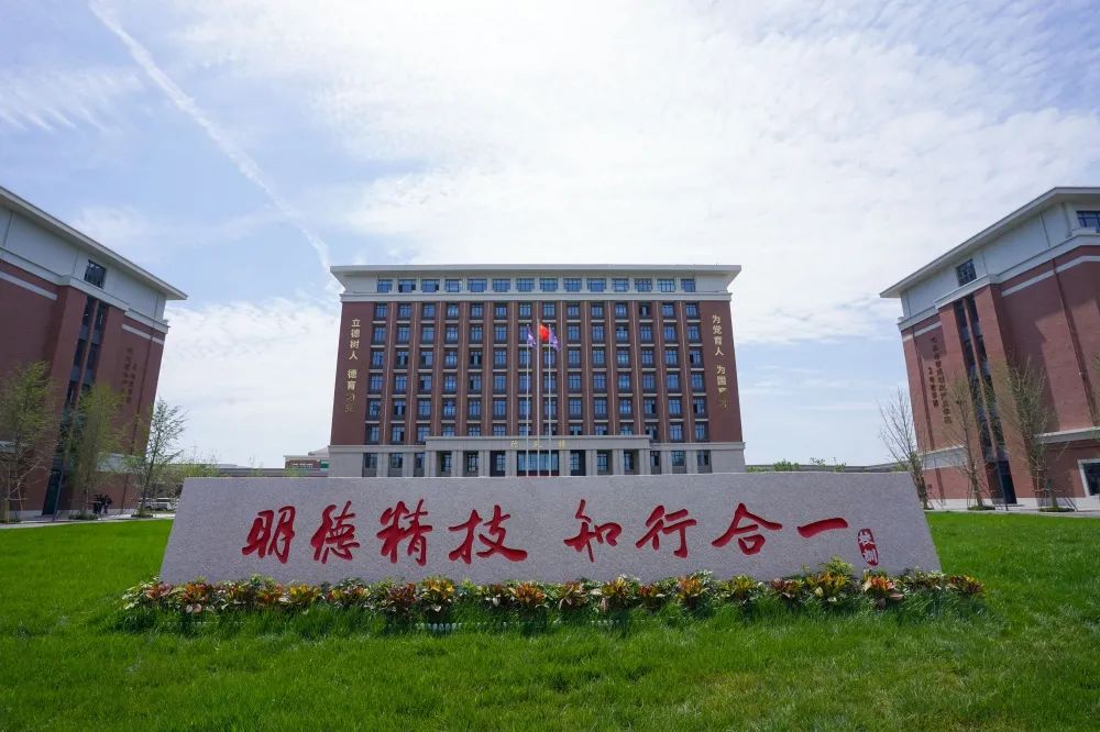 致初中毕业生家长一封信！