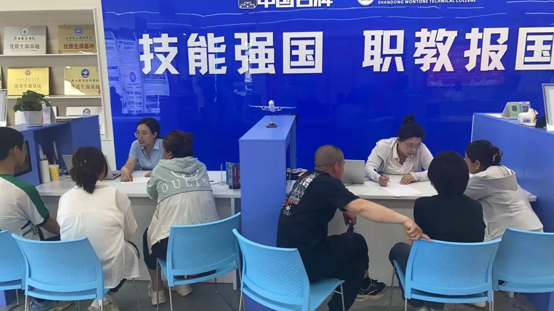 中高考前免试入学机会：择校咨询+面试测评+专业名额，随时可约！