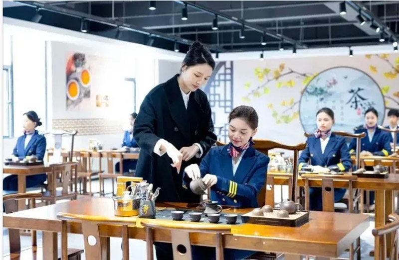 学技术走升学，择校选专业，实地考察最重要！周末校园开放日，万通邀您来参观！