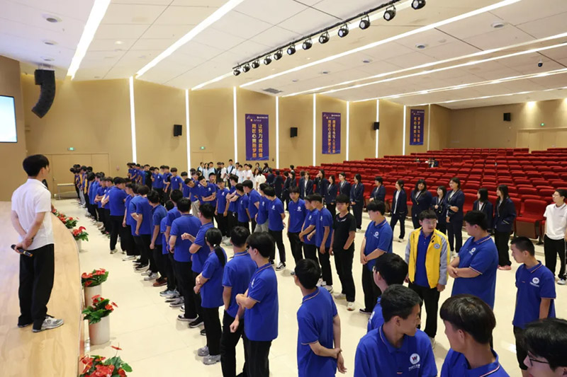 山东万通学校新生适应教育图鉴：欢声笑语的的青春序章！