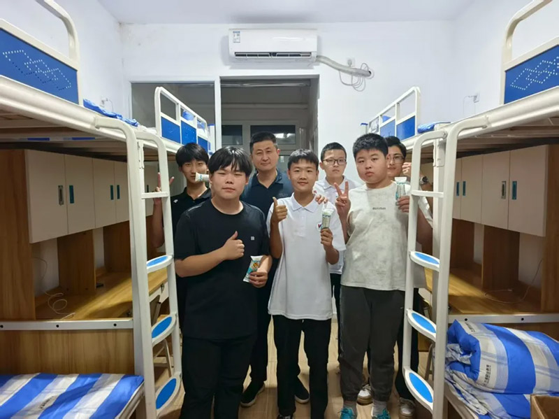 山东万通学校新生适应教育图鉴：欢声笑语的的青春序章！