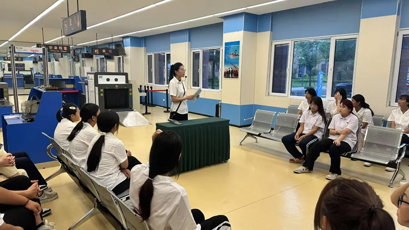 山东万通学校新生适应教育图鉴：欢声笑语的的青春序章！