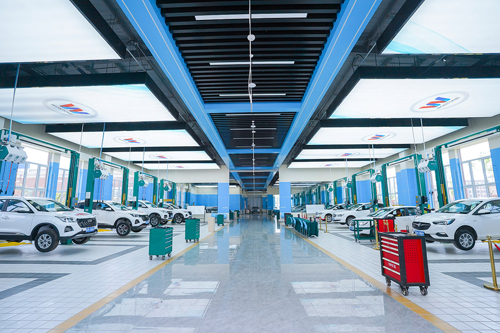 山东万通汽车学院地址