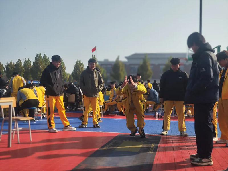 山东万通2025年秋季校园运动会圆满举行，多项精彩赛事点燃青春激情